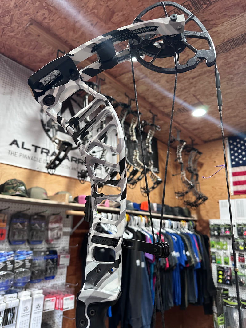 Prime RVX+ 32 - Summit Scar, RH, 60-70lbs — Backcountry Archery
