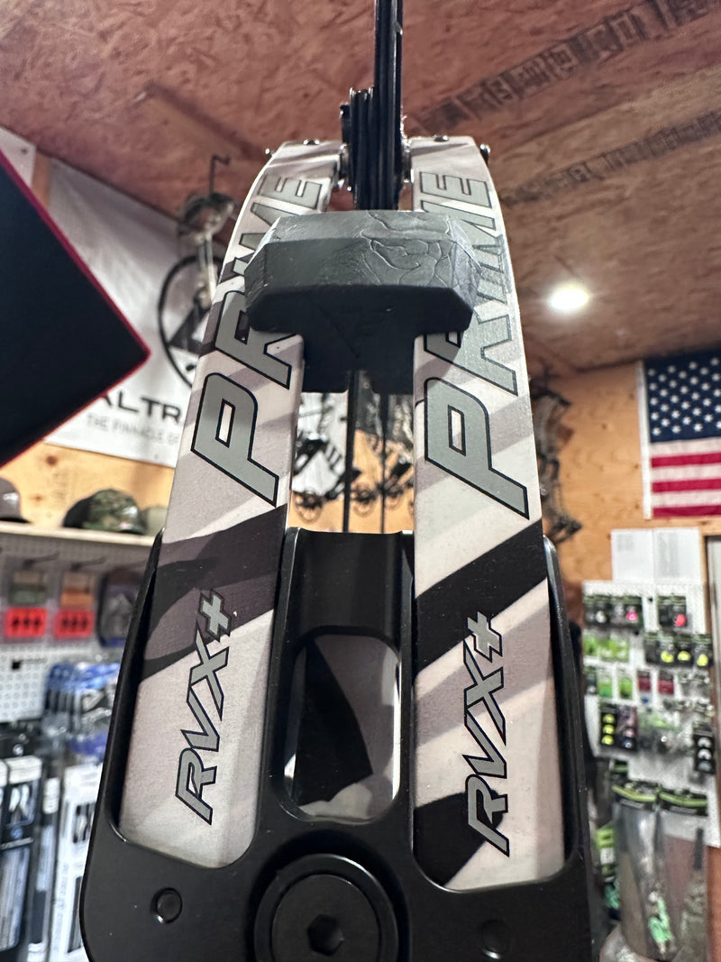 Prime RVX+ 32 - Summit Scar, RH, 60-70lbs — Backcountry Archery